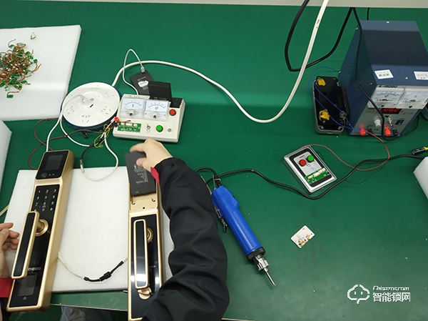 從生產到包裝，皇家金盾為何受到人們青睞