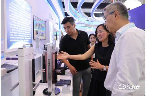 果加亮相2019重慶智博會 F4智能鎖等新品備受關注