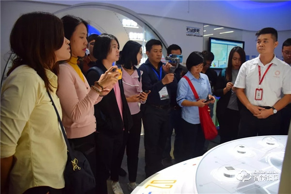 中國商務(wù)部“2019泰國關(guān)鍵信息基礎(chǔ)設(shè)施高級安保研修班”走進虹識技術(shù)