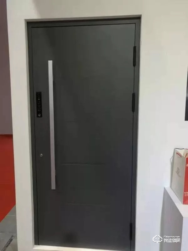 三環(huán)參加世界工業(yè)設(shè)計(jì)大會 高性能斷橋鋁入戶門獲獎