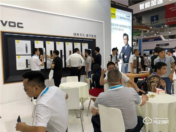 VOC &安博會 | T9智能門鎖獲金鼎獎權(quán)威認(rèn)證，譽滿安博！