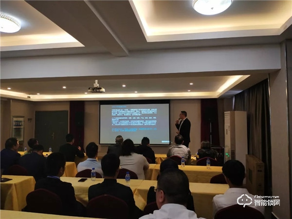 熱烈祝賀:忠恒零售4.0戰(zhàn)略落地會暨云南經銷商峰會圓滿結束 熱烈祝賀:忠恒零售4.0戰(zhàn)略落地會暨云南經銷商峰會圓滿結束