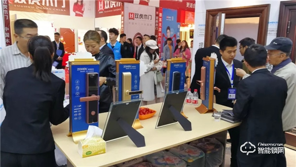 貴陽安團(tuán)家博會(huì)，忠恒智能門鎖展位人氣爆棚
