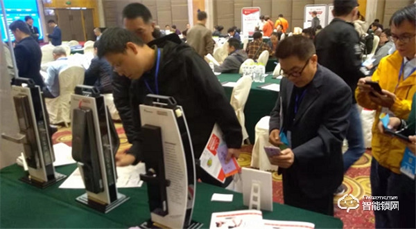 頂吉智能鎖驚艷亮相中國智能安全產品巡展南寧站
