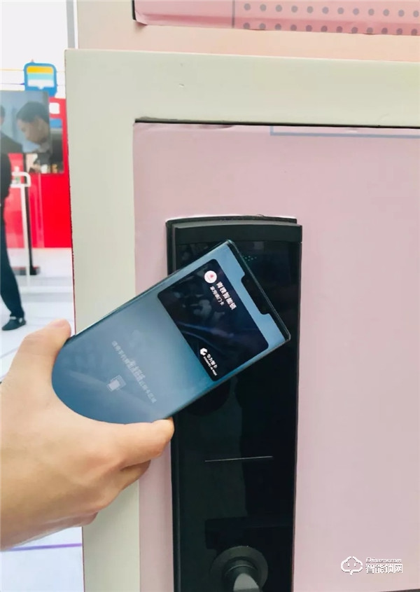 華為錢包“折”學(xué)亞空間·萬能之鑰開啟2020美好生活! 華為錢包“折”學(xué)亞空間·萬能之鑰開啟2020美好生活!