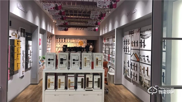 湖北荊門喜迎雙店開業(yè)!卡迪龍經銷商發(fā)展勢頭強勁! 湖北荊門喜迎雙店開業(yè)!卡迪龍經銷商發(fā)展勢頭強勁!