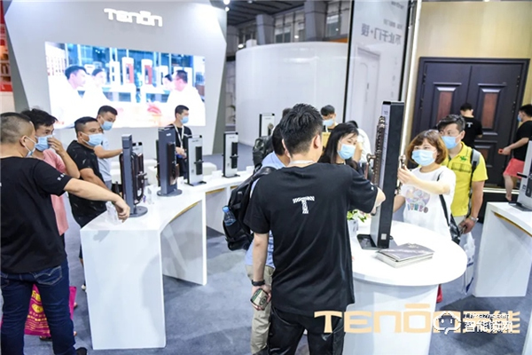 瘋狂打call丨亞太天能再獲殊榮，燃爆中國(guó)建博會(huì)