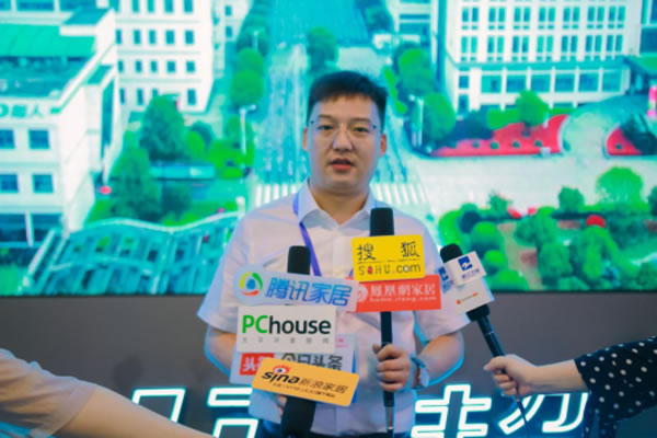 超人智能鎖翁斌：業績大漲背后總有邏輯，邁進前列才是目標