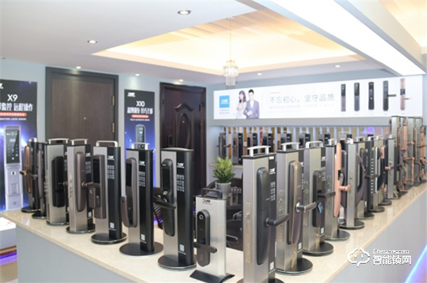 久邦智能鎖,用辦大學的思維澆灌企業(yè) 久邦智能鎖,用辦大學的思維澆灌企業(yè)