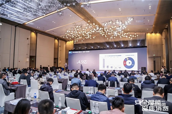 飛利浦智能鎖再獲殊榮:全國(guó)智能鎖行業(yè)質(zhì)量提升行動(dòng)示范企業(yè) 飛利浦智能鎖再獲殊榮:全國(guó)智能鎖行業(yè)質(zhì)量提升行動(dòng)示范企業(yè)