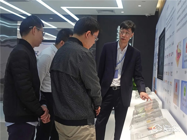 中國電信天翼物聯(lián)公司領(lǐng)導(dǎo)參訪國民科技，交流智能門鎖如何賦能租住行業(yè)運營升級