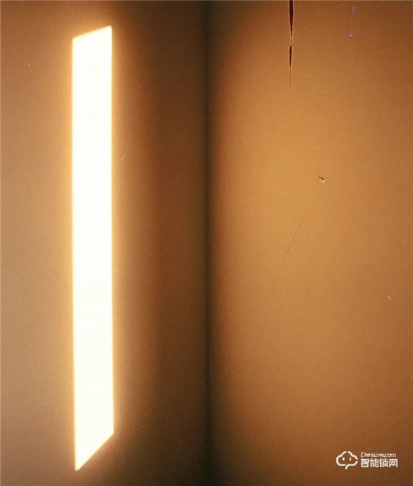 飛利浦智能鎖,為你構(gòu)建賽博朋克味的家居空間! 飛利浦智能鎖,為你構(gòu)建賽博朋克味的家居空間!