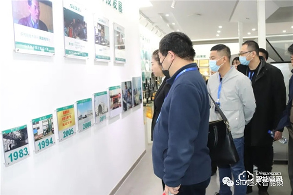 熱烈歡迎西安武漢兩地地產團隊走進超人! 熱烈歡迎西安武漢兩地地產團隊走進超人!