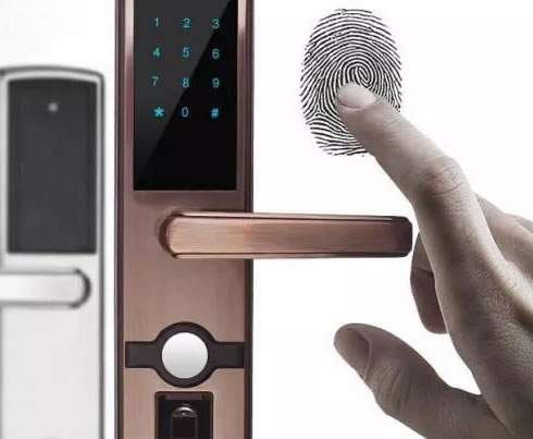 指紋智能鎖開始進入百姓家了