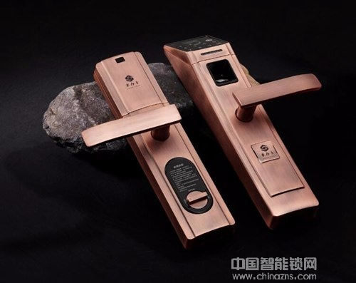 高檔指紋鎖具有方便管理、安全防護等優勢功能 高檔指紋鎖具有方便管理、安全防護等優勢功能