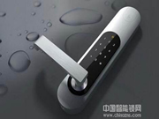 指紋鎖與機(jī)械鎖的較量