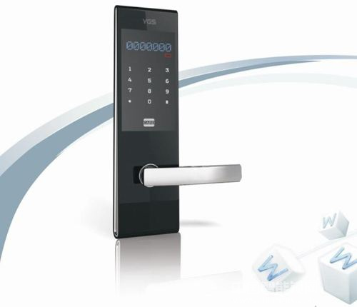 智能鎖，買的時候真肉疼，用了覺得錢花得值了