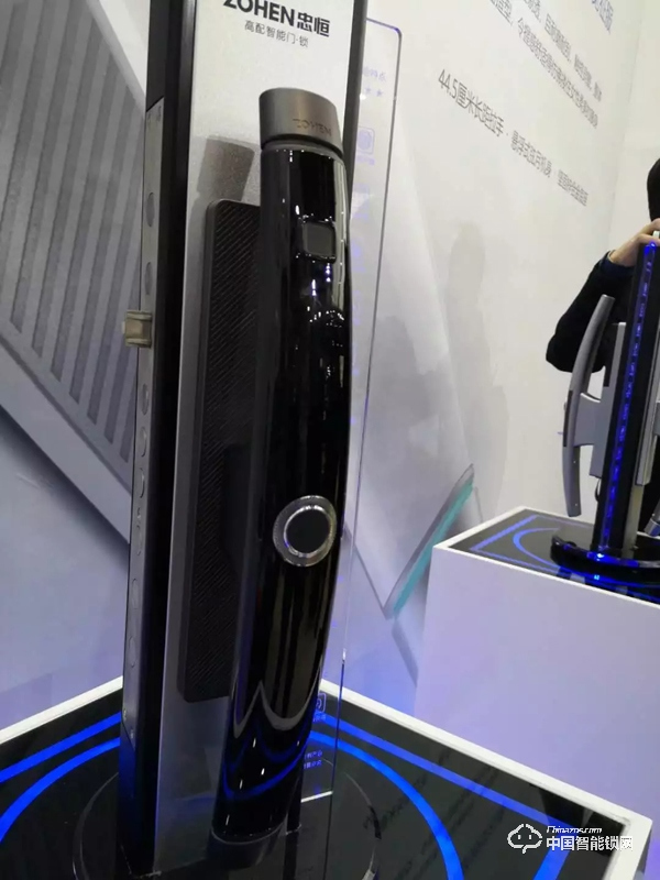 近百個智能鎖品牌上海建博會爭奇斗艷，這些新技術和黑科技成關注焦點