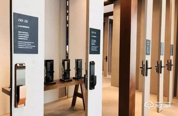 雷士、公牛、美的都在搞，商家怎能不瘋狂？| 關注智能鎖