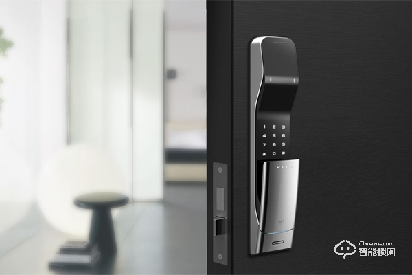 在智能鎖等智能家居大爆發(fā)的時(shí)代，安全問題是十分嚴(yán)峻的