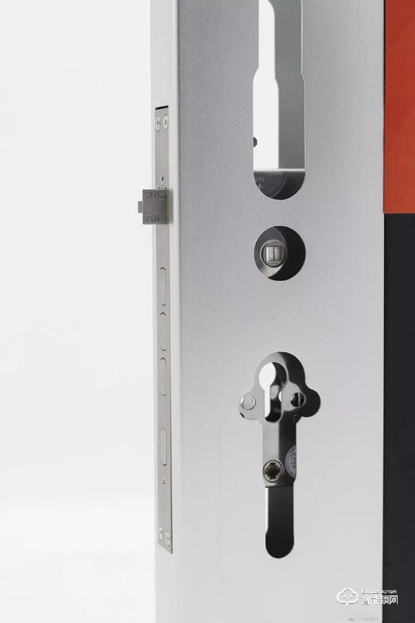 千元智能鎖市場實力黑馬！歐瑞博小金剛C1智能門鎖開箱安裝圖賞