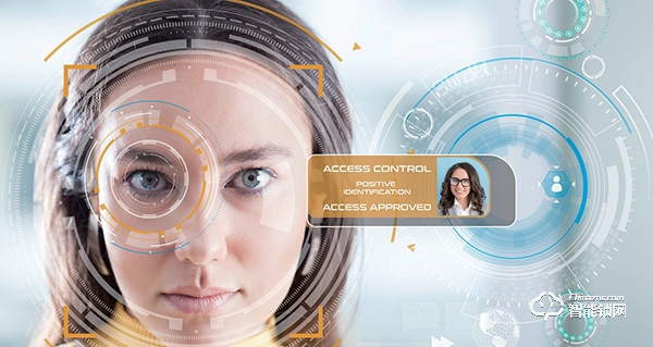 虹膜識(shí)別進(jìn)入智能門鎖，提供專屬安全屏障