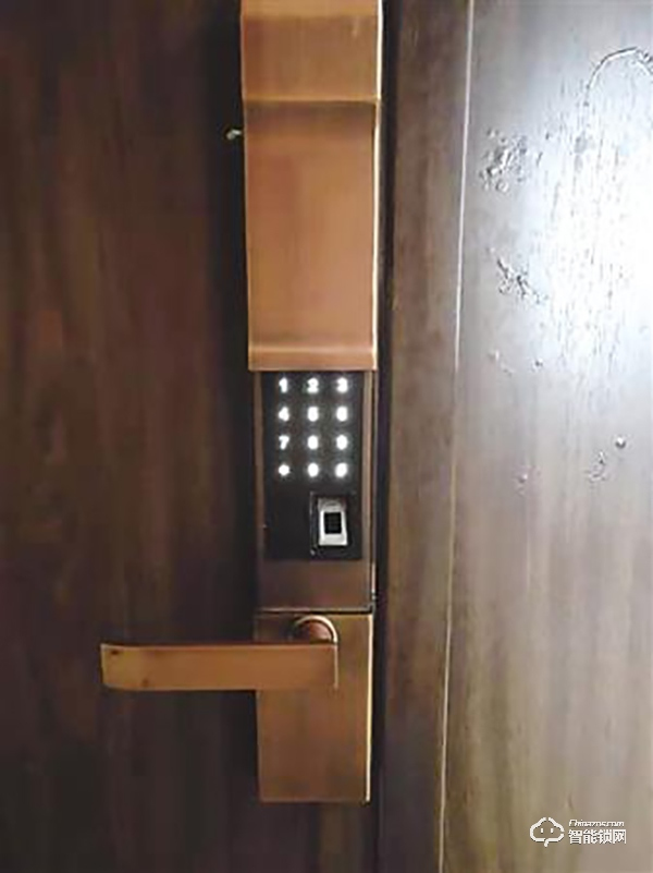 選購智能鎖要謹(jǐn)慎 配套APP失效商家撤場折騰用戶