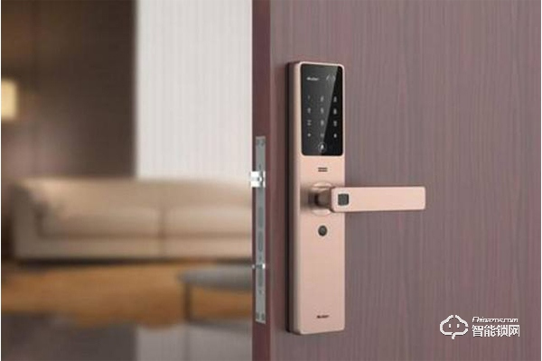 怎么換智能門鎖—普通鎖具更換智能鎖的方法