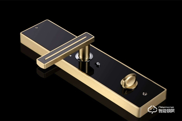 選擇指紋防盜智能門鎖應該注意的四個要點