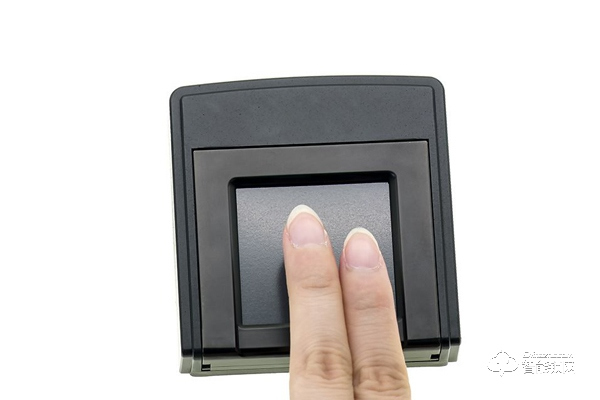 智能門鎖的活體指紋識別技術(shù)是什么
