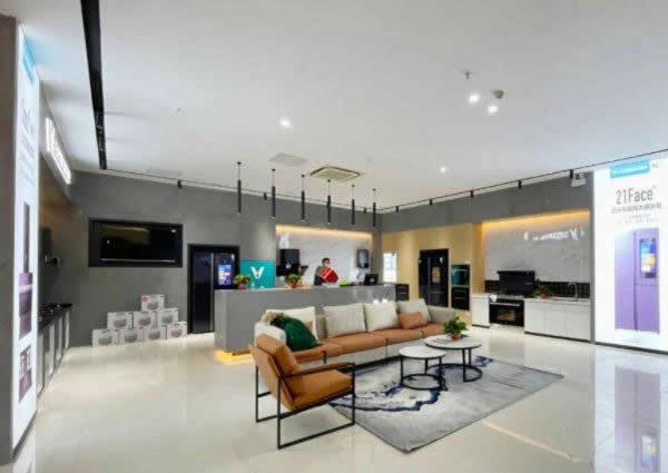 云米首個500㎡智能家電體驗館落戶友阿奧特萊斯