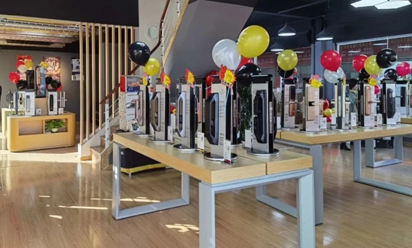 德施曼智能鎖超級(jí)體驗(yàn)店盛大開業(yè)