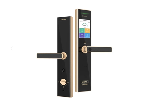 青稞智能鎖開封萬達(dá)旗艦店開業(yè)