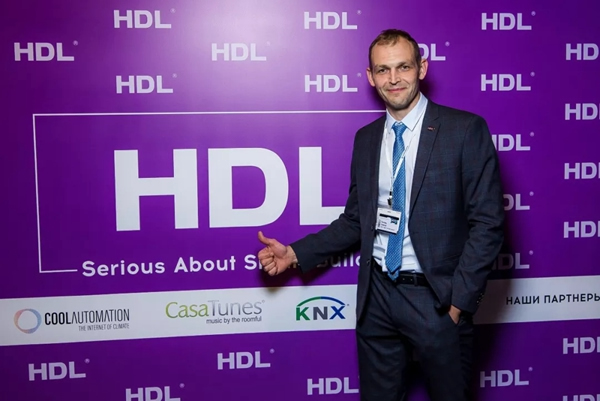 河?xùn)|智能家居俄羅斯團(tuán)隊(duì)舉辦經(jīng)銷商大會