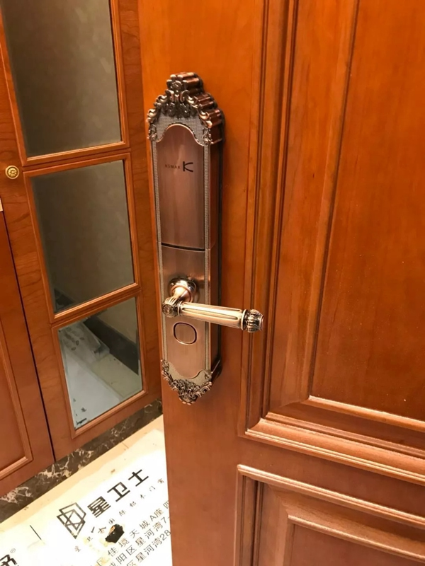 KSMAK金指碼 ：體驗(yàn)紅古銅的高貴復(fù)古氣質(zhì)