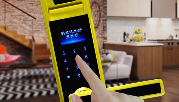  指紋鎖是下壓式好，還是推拉式好？