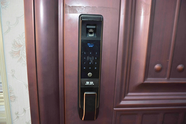 百元指紋鎖，你敢用嗎？