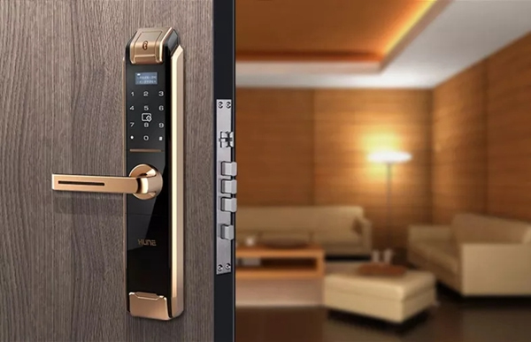 科裕智能鎖給您帶來家的“高級(jí)感”，打造品質(zhì)生活