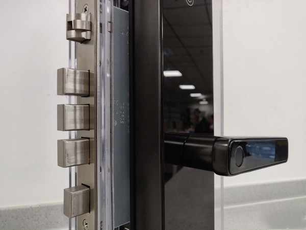 Wulian物聯云開智能鎖讓您體驗美好的智能家居生活！