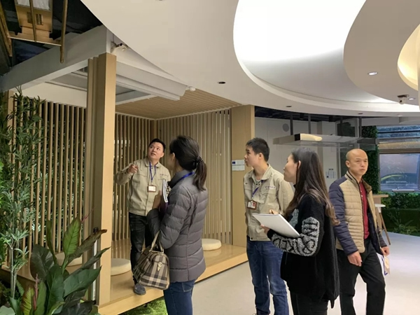 雅潔五金第四季度經(jīng)銷(xiāo)商培訓(xùn)會(huì)圓滿(mǎn)落幕，與經(jīng)銷(xiāo)商一起同心共贏