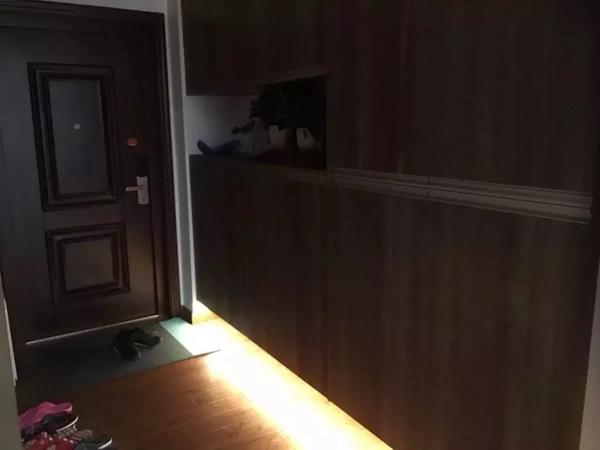 南京物聯智能家居全屋智能系統下的復式別墅