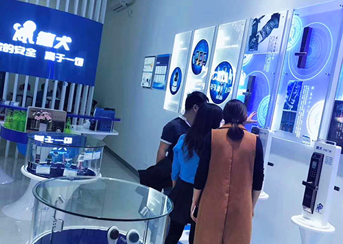 適合九零后創(chuàng)業(yè)的項(xiàng)目，您知道新時(shí)代的鎖匠有多賺錢？