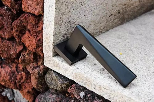 聽說3月北京門展，雅麗斯要放大招了……