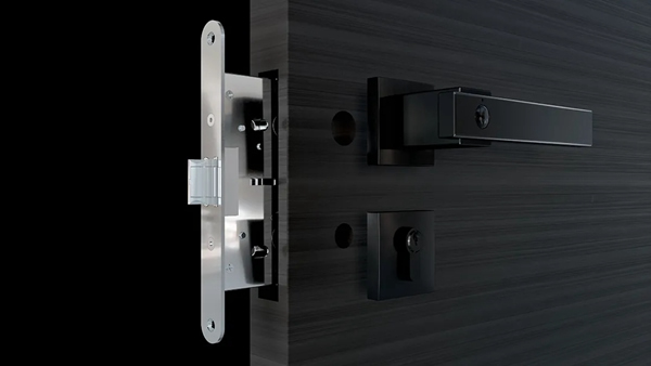 頂固安全門鎖和·界·隱室內(nèi)指紋鎖耀世登場