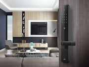 獨(dú)居生活,您需要一把海爾E18智能門鎖