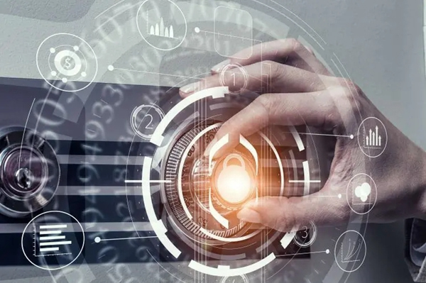 海爾第三代全自動智能門鎖P18，老人小孩都會用