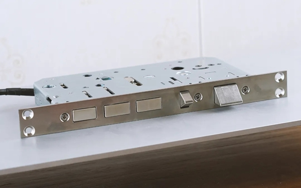 孔明獎獲得者--TCL物聯網智能鎖K6C達人首測來啦！