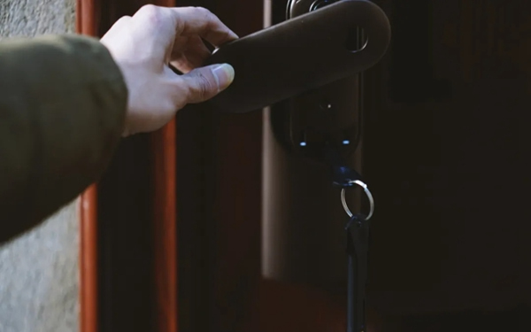 孔明獎獲得者--TCL物聯網智能鎖K6C達人首測來啦！