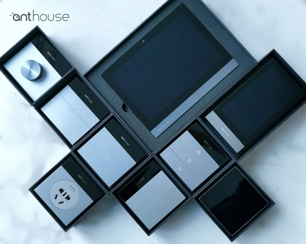 上市了！艾特智屏A5多重“身份”，出場(chǎng)即驚艷！