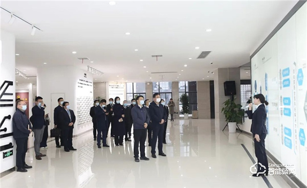 時訊|科大訊飛股份有限公司董事長劉慶峰率隊蒞臨榮事達參觀交流